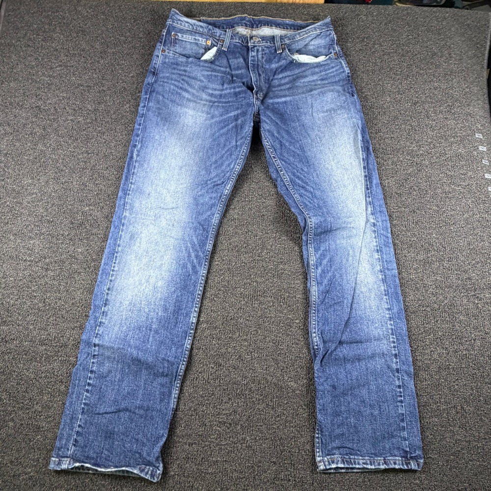 Levis Jeans Mens 36x34 (Fits 36x32)  559 Relaxed Straight Blue Medium Wash EUC